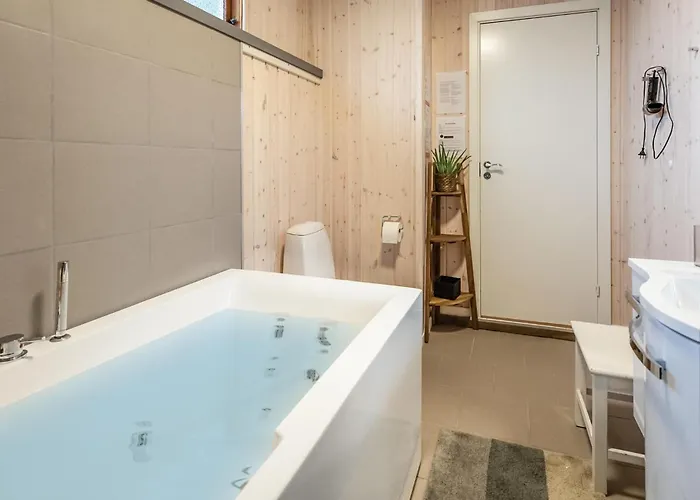 Four-bedroom In Brenderup Fyn Vedelshave